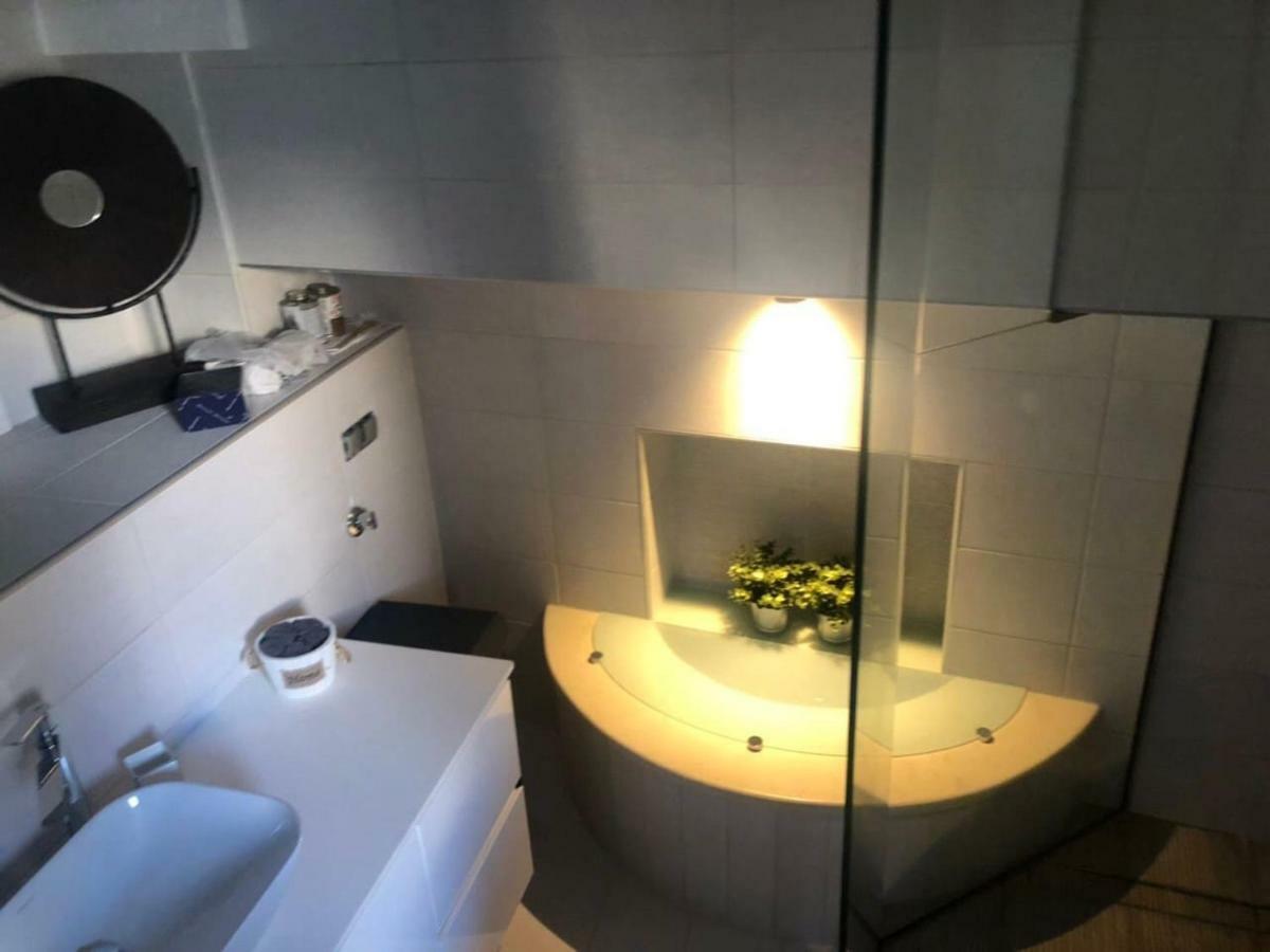 Anemomilos Jacuzzi Suite Corfu  Екстериор снимка