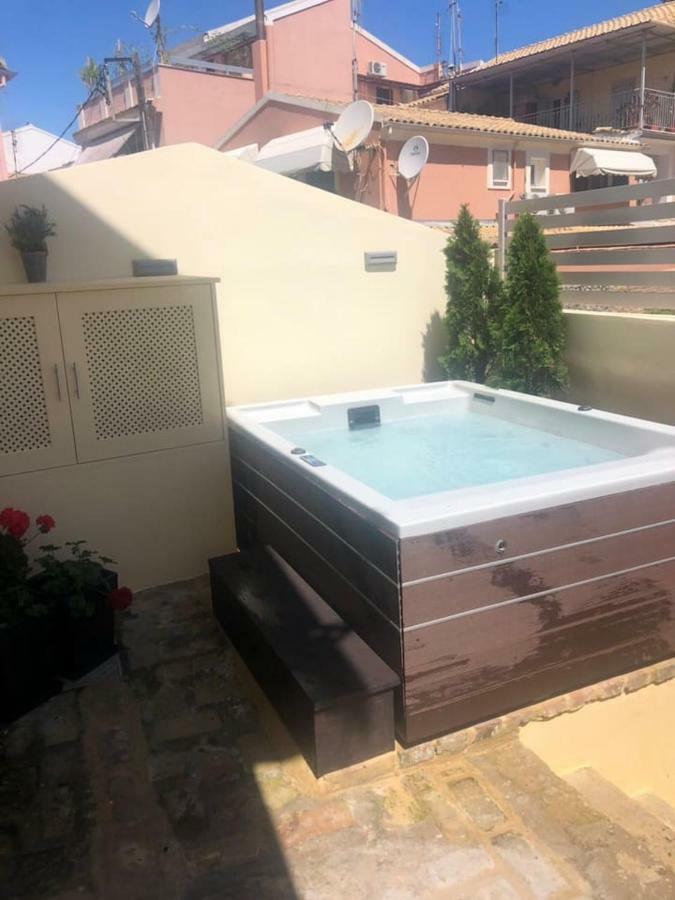 Anemomilos Jacuzzi Suite Corfu  Екстериор снимка